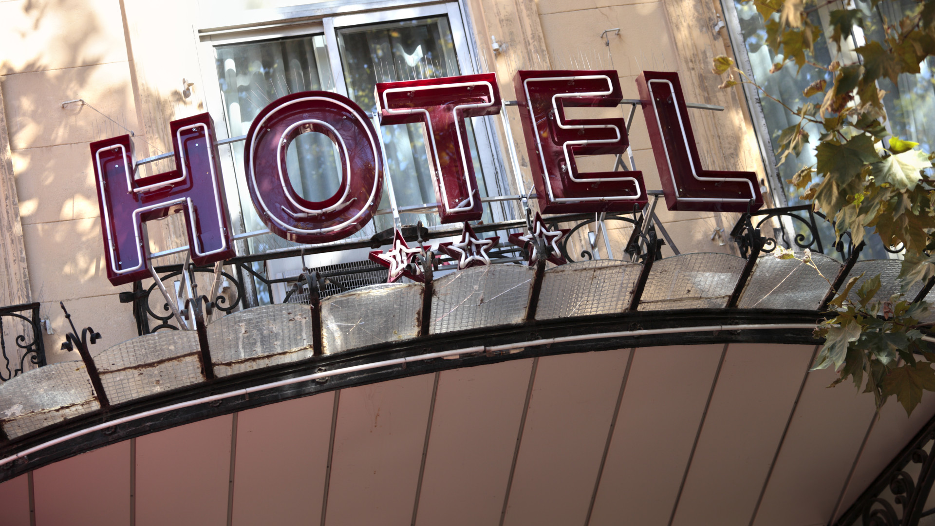 Trouver un hôtel près du parc des expositions de Paris : nos conseils pour bien choisir